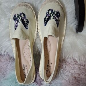 Coldwater Creek Cream Espadrilles with Purple Embroidery
